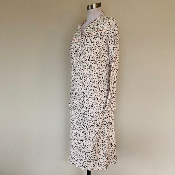 Medium Pullover Nightgown CELESTIAL DREAMS Gray Leaves Red Birds Long Sleeves - Picture 5 of 7